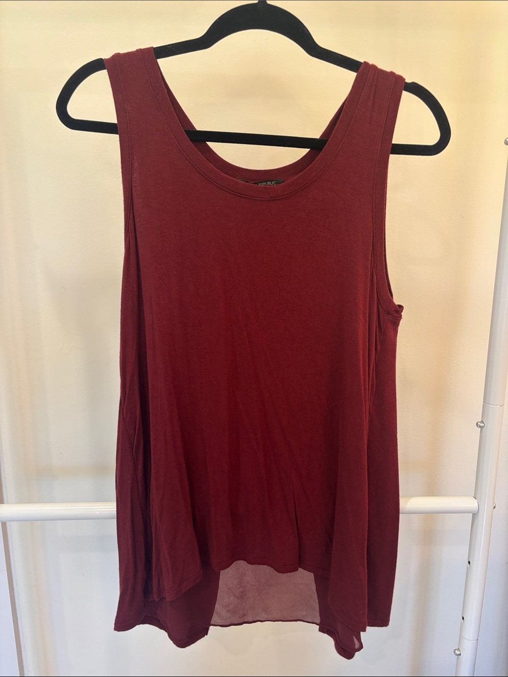 Banana Republic Sleeveless Swing Tank Top - Burgundy
